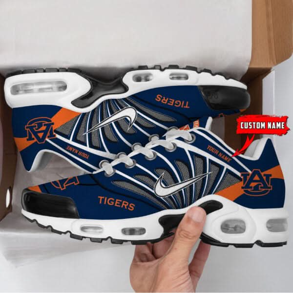 AT NCAA Air Max Plus Shoes - Limited